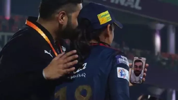 विराट कोहली ने फोन कर स्मृति मंधान को दी बधाई। फोटो- सोशल मीडिया