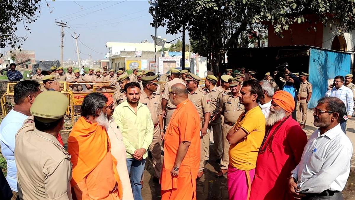 ncr police places yati narsinghanand and supporters under house arrest amid protest plans