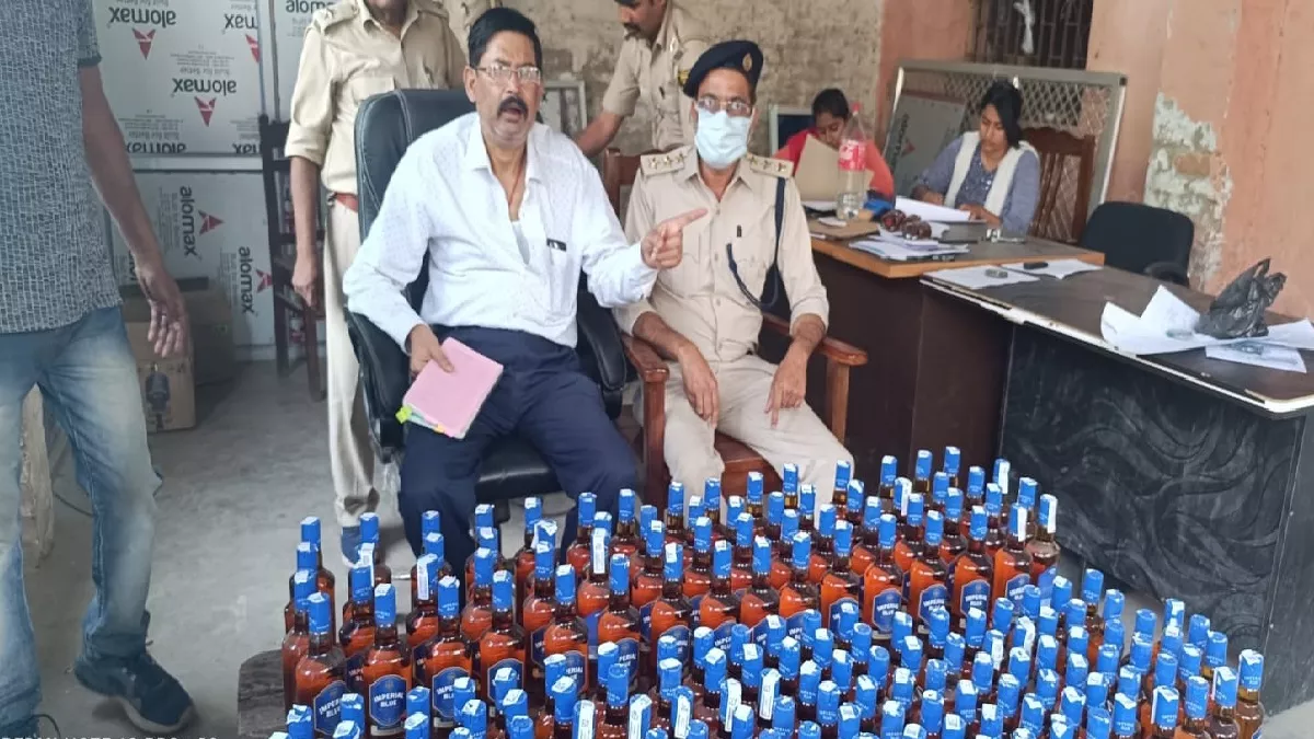 Sheohar: उत्पाद विभाग की कार्रवाई से मचा हड़कंप; छापेमारी कर जब्त की 20 लाख की शराब, माफिया समेत 18 गिरफ्तार