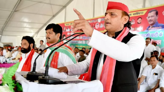 सपा मुखिया अखिलेश यादव का तंज; जयंत चौधरी पर भी साधा निशाना