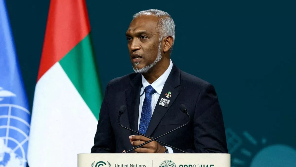 Maldives: मालदीव के राष्ट्रपति मुइज्जू की कुर्सी पर मंडराया खतरा, लीक हुई खुफिया रिपोर्ट; महाभियोग की मांग