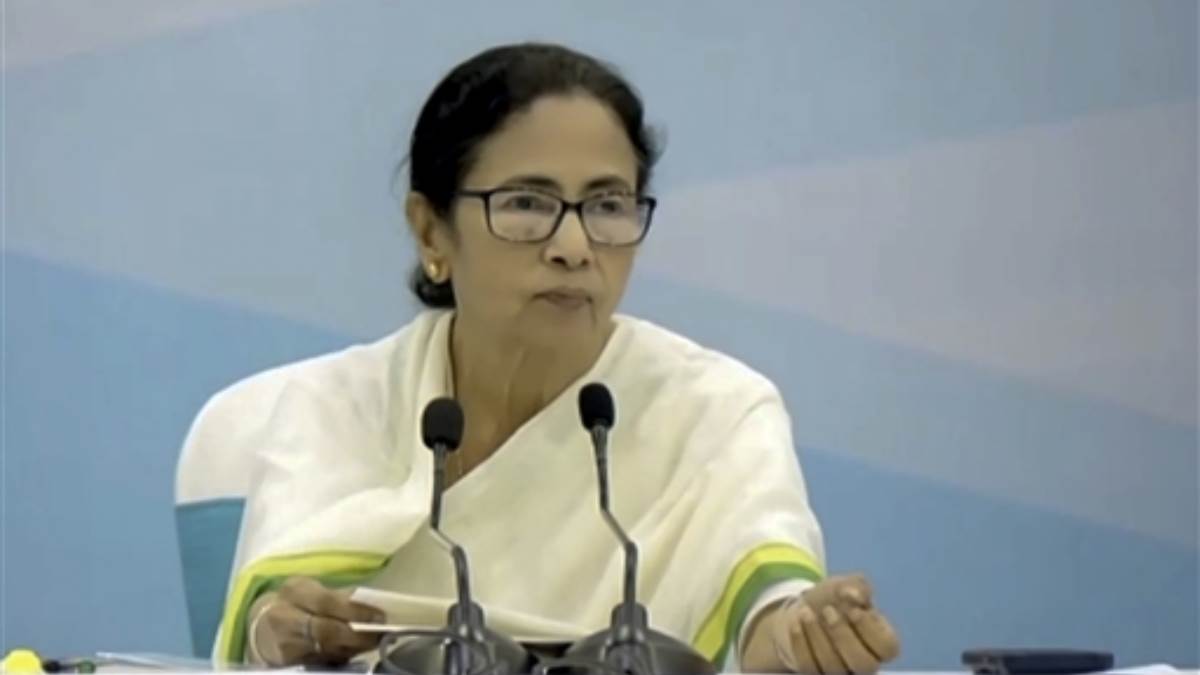 https://www.jagranimages.com/images/newimg/17042025/17_04_2025-mamata_23920504.jpg