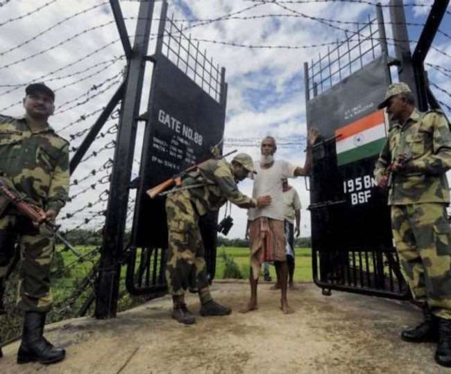 भारत-बांग्लादेश सीमा पर कई गांव के लोग दशकों से लॉकडाउन जैसी स्थिति में ही रह रहे