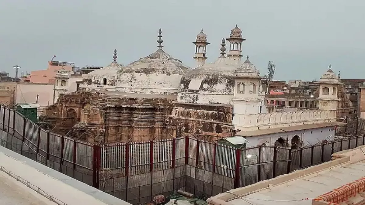 Gyanvapi Masjid Survey : वाराणसी कोर्ट ने ज्ञानवापी मस्जिद सर्वे रिपोर्ट जमा करने के लिए दिया दो दिन का समय, कोर्ट कमिश्नर को हटाया