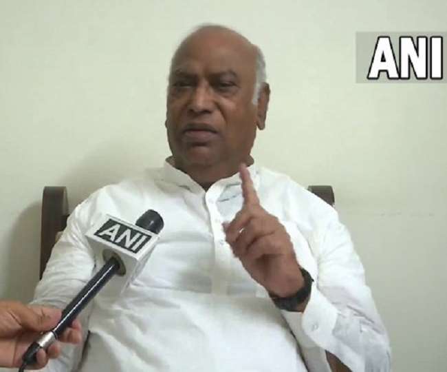 ज्ञानवापी मामले पर बोले मल्लिकार्जुन खड्गे, लोगों के बीच मतभेद पैदा करना चाहते हैं कुछ लोग