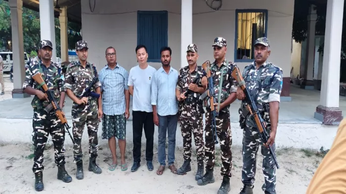 भारत-नेपाल सीमा से गिरफ्तार हुआ एक चीनी और दो नेपाली नागरिक