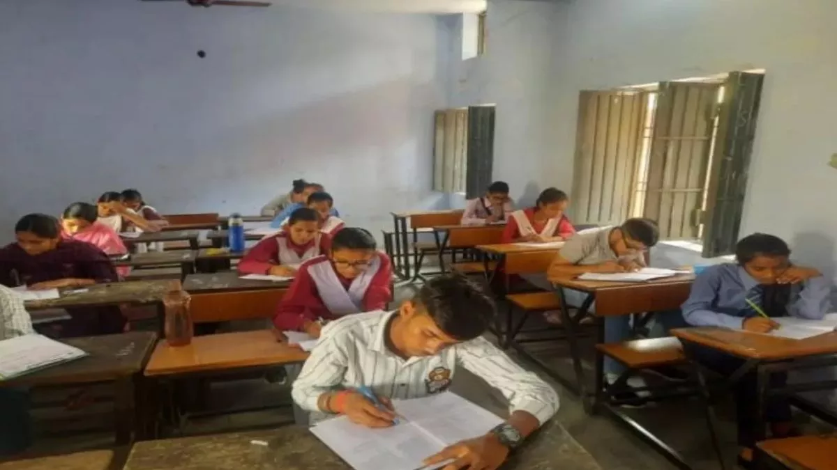 'और कहीं जाओ...', स्कूलों में जागरूकता अभियान के लिए पहुंची संस्था, हरियाणा की महिला अधिकारी ने दिया गजब जवाब