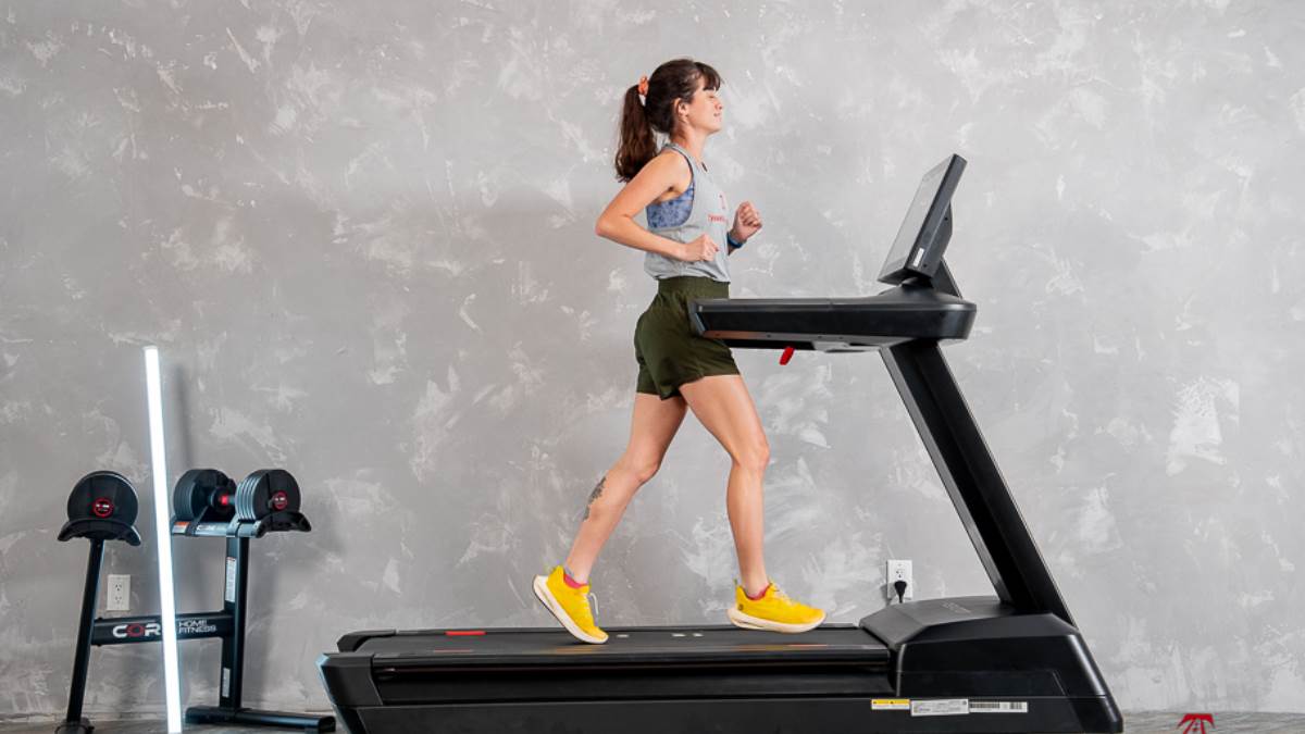 ये हैं सबसे ज्यादा पसंद की जानें वाली Treadmills जिनकी कीमत 20 हज़ार से भी कम! हर महीने तोड़ती हैं बिक्री का नया रिकॉर्ड