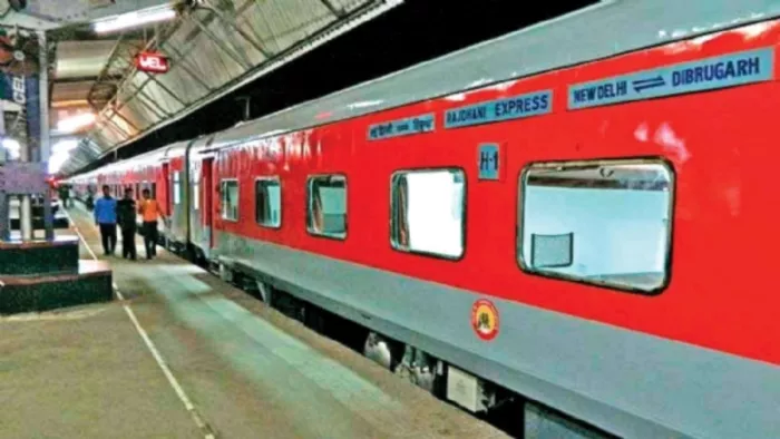पश्चिम बंगाल ट्रेन हादसे का बिहार पर असर, 19 ट्रेनों को किया गया डायवर्ट (प्रतीकात्मक तस्वीर)
