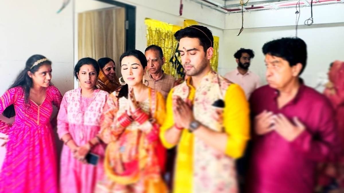 https://www.jagranimages.com/images/newimg/17062024/17_06_2024-rohit_purohit_new_home_mumbai_23740894.jpg