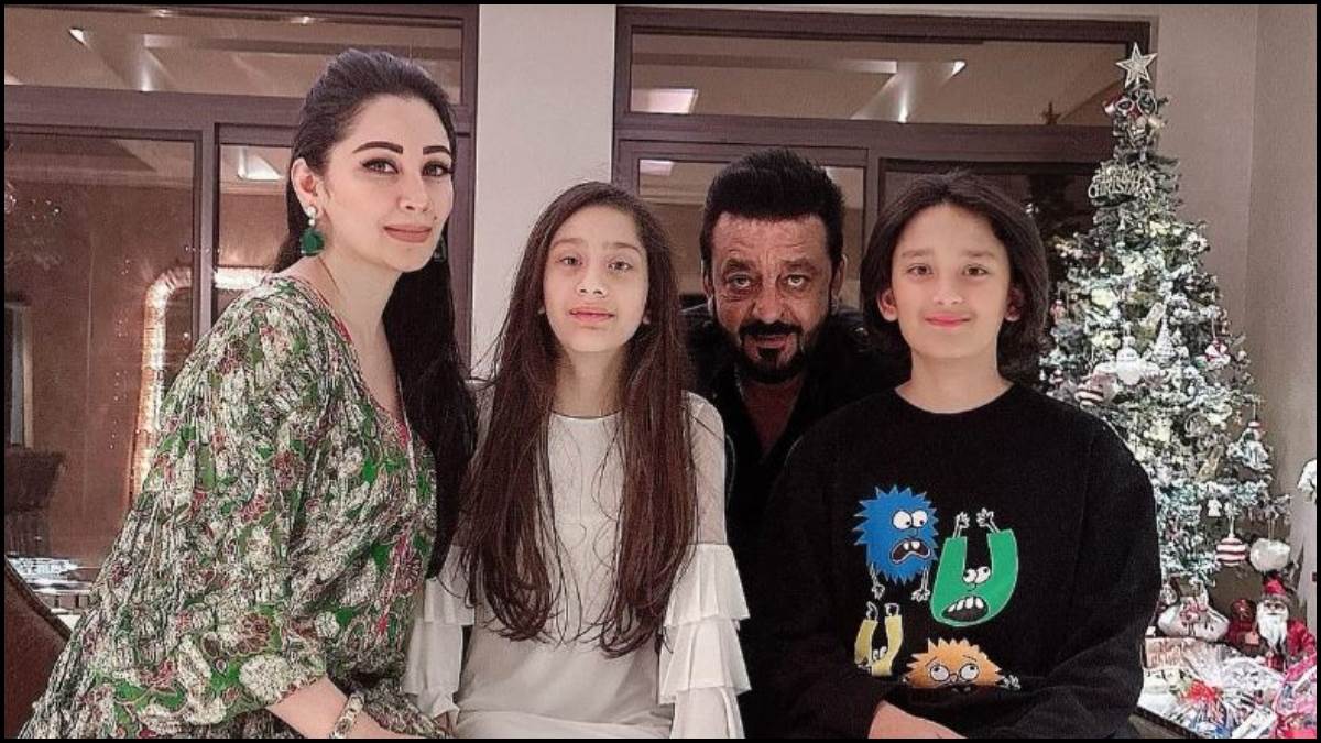 https://www.jagranimages.com/images/newimg/17062025/17_06_2025-sanjay_dutt_daughter_iqra_dutt_23965934.jpg