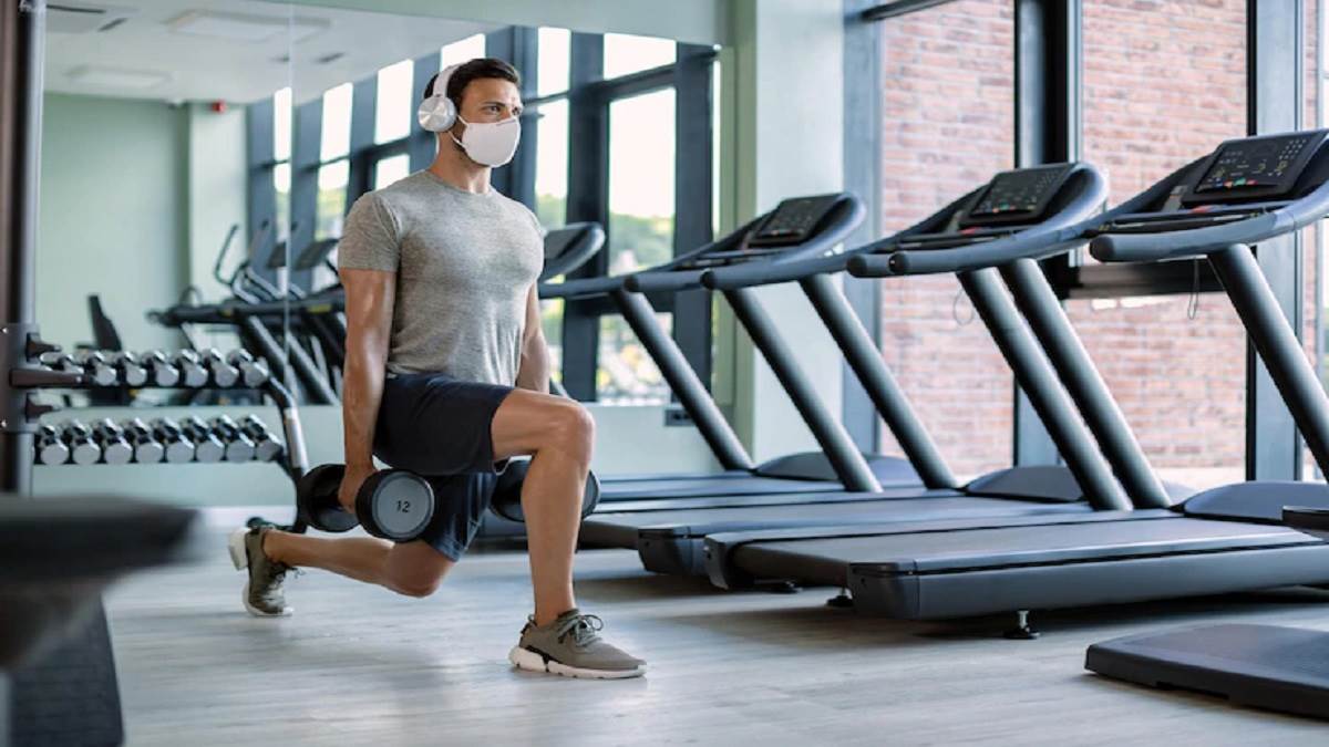 https://www.jagranimages.com/images/newimg/17072022/17_07_2022-lunge_exercise_22898946.jpg
