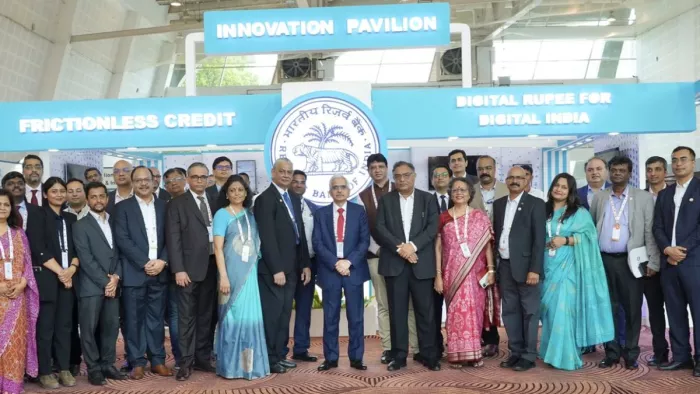 किसान व छोटे उद्यमियों के लिए जल्द ही फ्रिकशनलेस क्रेडिट की सुविधा। फोटोः @RBI