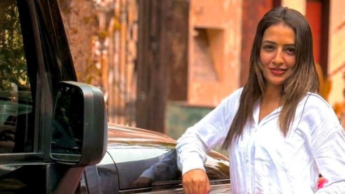 https://www.jagranimages.com/images/newimg/17072024/17_07_2024-chandrika_vada_pao_girl_23760298.jpg