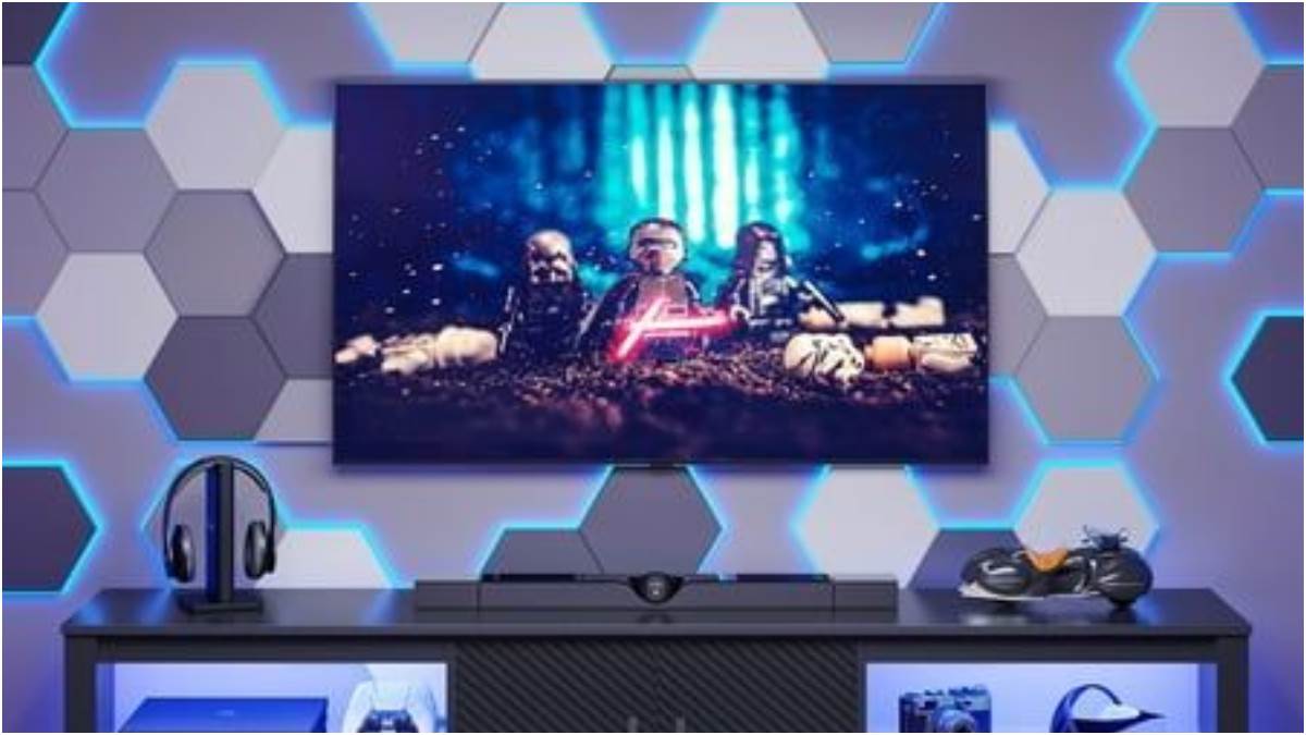 https://www.jagranimages.com/images/newimg/17072024/17_07_2024-gaming_console_for_tv_23760286.jpg