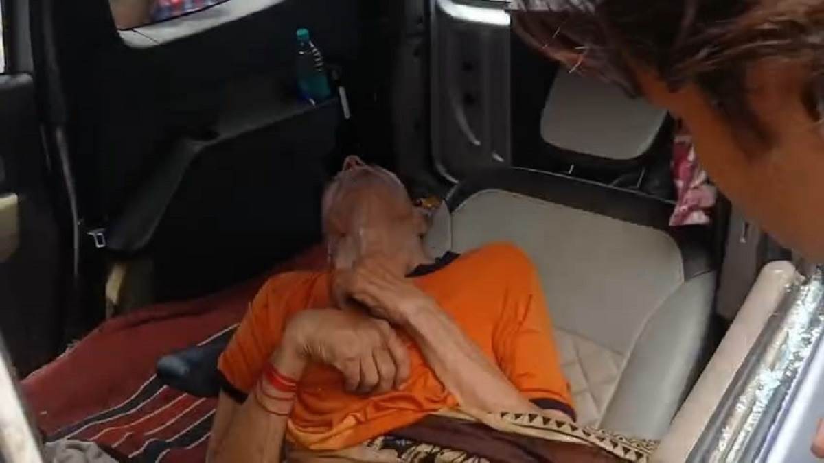 https://www.jagranimages.com/images/newimg/17072025/17_07_2025-agra_old_man_23986572_141134536.jpg