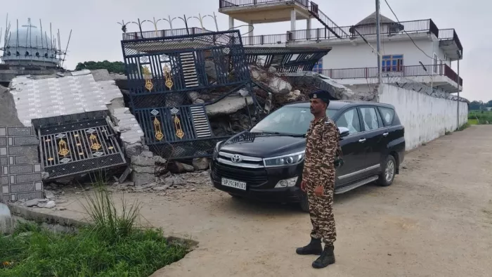 मास्टरमाइंड छांगुर के 14 ठिकानों पर ईडी की छापेमारी, बलरामपुर से लेकर मुंबई तक पहुंचीं टीमें
