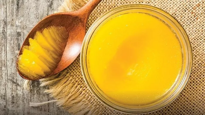 Ghee sankranti in uttarakhand : पारंपरिक उत्सव घी संक्रांति के दिन घी खाने का विशेष महत्व है।