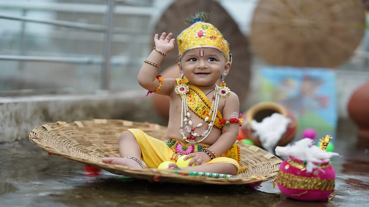 Janmashtami 2022 Janmashtami 2022 Krishna Dresses for Your Baby Boy and Girl