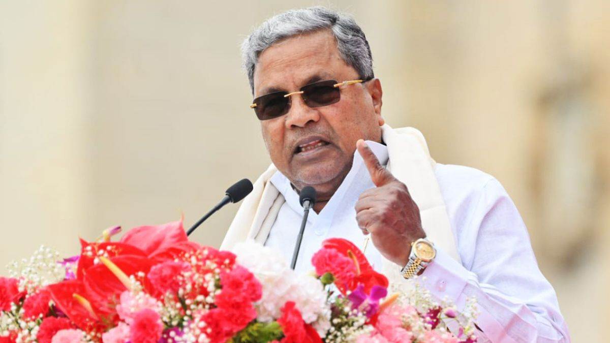 https://www.jagranimages.com/images/newimg/17082024/17_08_2024-siddaramaiahaa_23780054.jpg