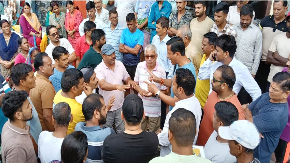 https://www.jagranimages.com/images/newimg/17082025/17_08_2025-bageshwar_24015922.jpg