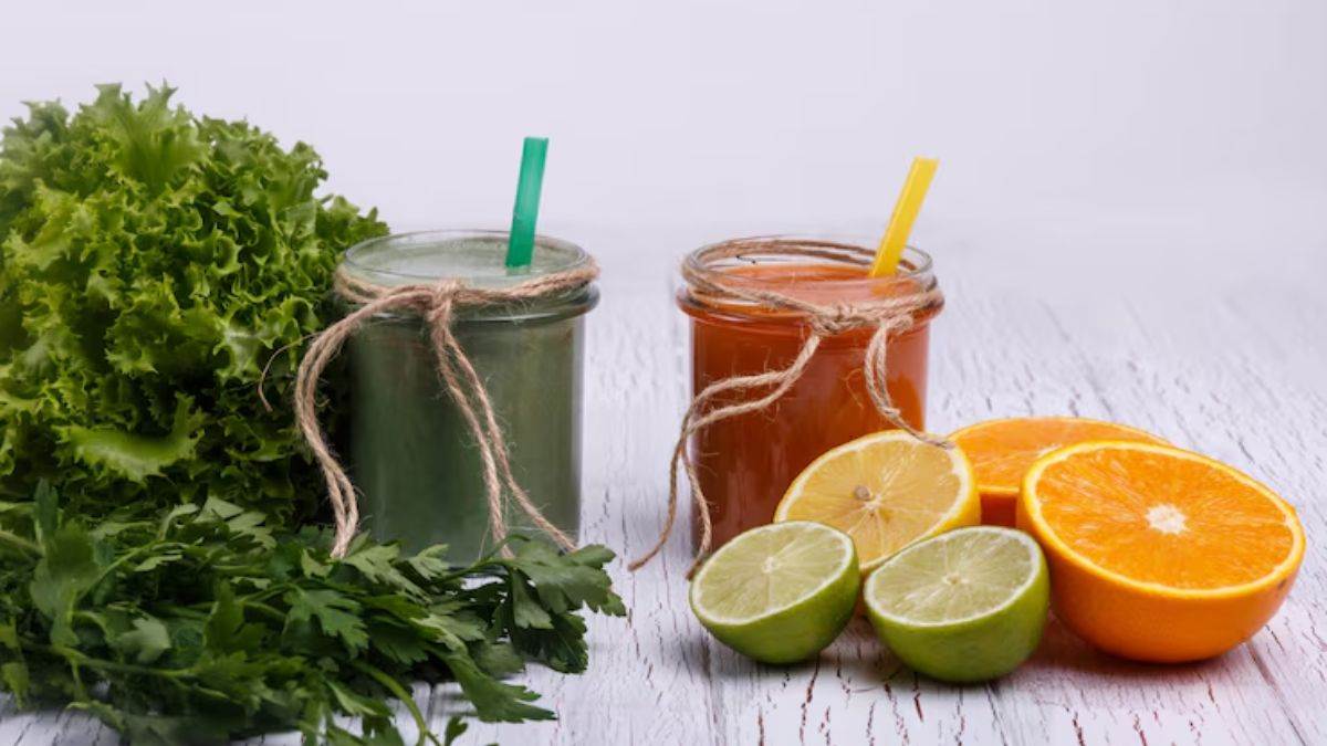 https://www.jagranimages.com/images/newimg/17082025/17_08_2025-detox_drinks_24015998.jpg