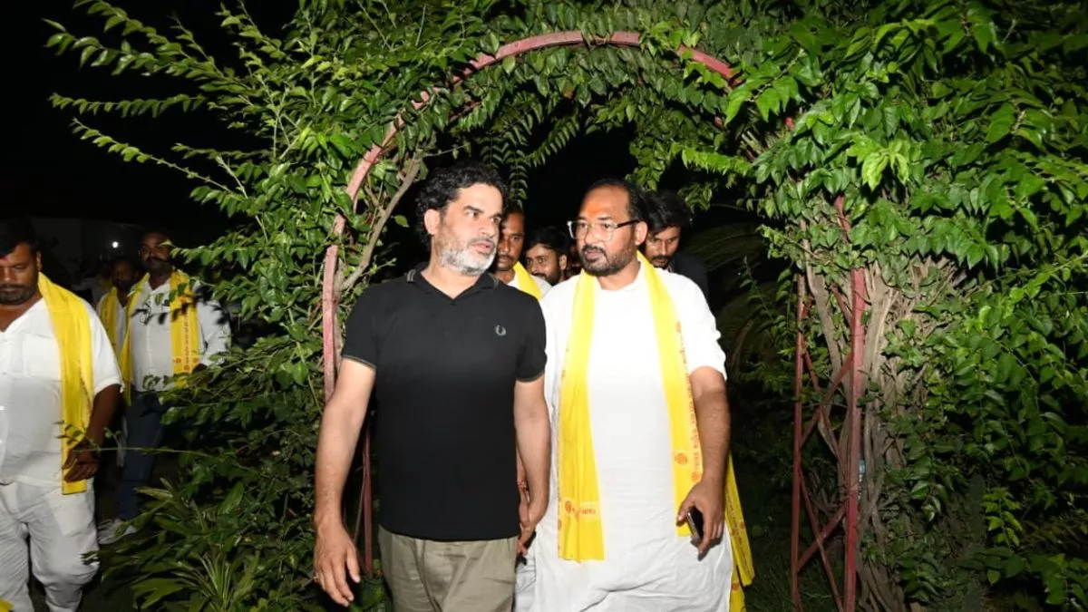 Bihar Politics: जन सुराज में शामिल हुए कद्दावर भाजपा नेता के बेटे, BJP-JDU की टेंशन बढ़ी!