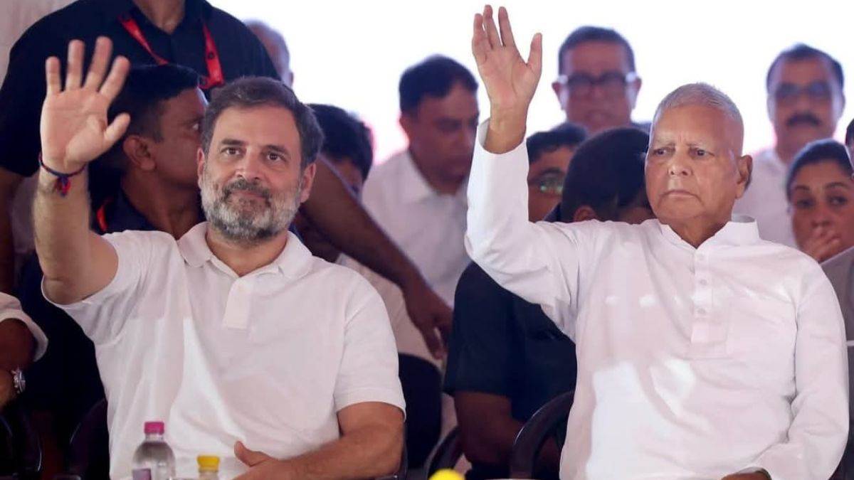 https://www.jagranimages.com/images/newimg/17082025/17_08_2025-rahul_gandhi_and_lau_yadav_24015557_145333941.jpg