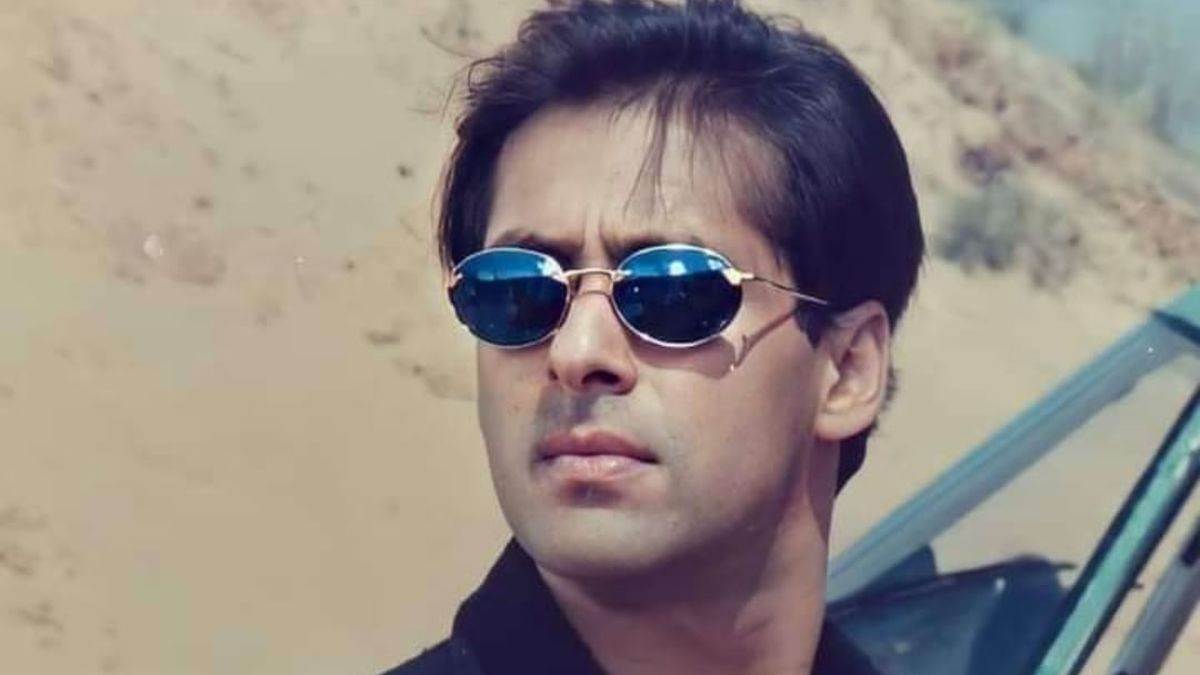 https://www.jagranimages.com/images/newimg/17082025/17_08_2025-salman_khan_24015817.jpg
