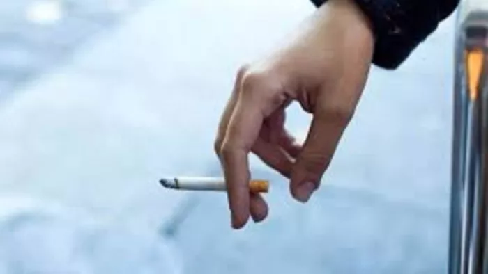 कैंसर रोगियों में धूमपान से घट रहा इलाज का प्रभाव।