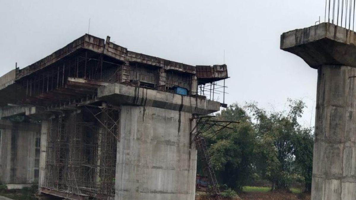 chandauli bridge construction delayed garai river bridge still incomplete