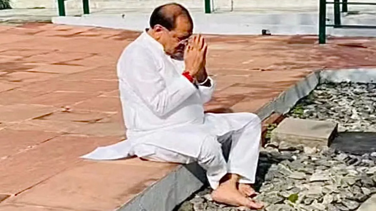 नैनीताल जिला पंचायत चुनाव बवाल: नेता प्रतिपक्ष यशपाल आर्य पहुंचे भगवान के दरबार, बोले- 'गोल्ज्यू न्याय करेंगे'
