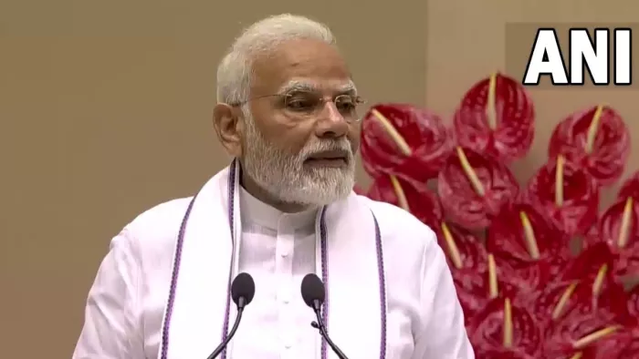 प्रधानमंत्री नरेन्द्र मोदी (Prime Minister Narendra Modi) ने शनिवार को राष्ट्रीय लॉजिस्टिक नीति की शुरुआत की।