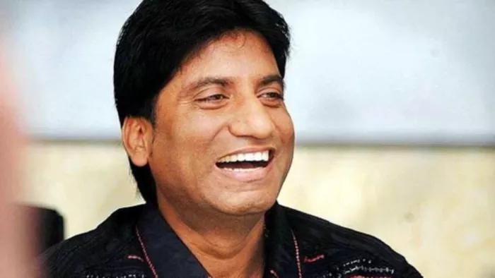 raju srivastavas Health Update: brother dipoo srivastava eveals comedian continues ventilator (Image-Insta)