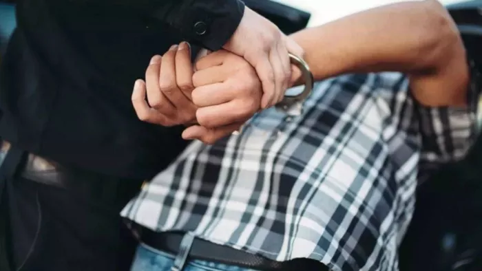 फर्जी दस्तावेजों पर लोन लेकर फरार होने वाला युवक गिरफ्तार