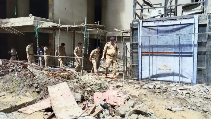 लोग घटना के बाद मौके पर जाने से भी बच रहे थे।