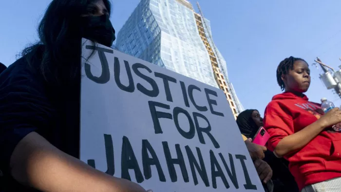 सिएटल में हादसे वाले चौराहे पर प्रदर्शन (फोटो: एपी)