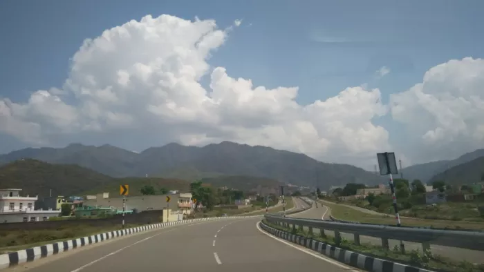 किन्नौर में भूस्खलन के नौ दिन बाद खुला NH-5
