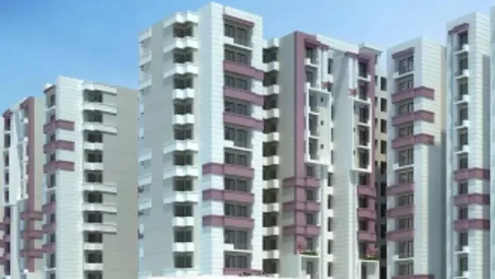 महिला अधिकारी ने दो दिन में खरीदे 26 फ्लैट (प्रतीकात्मक फोटो)