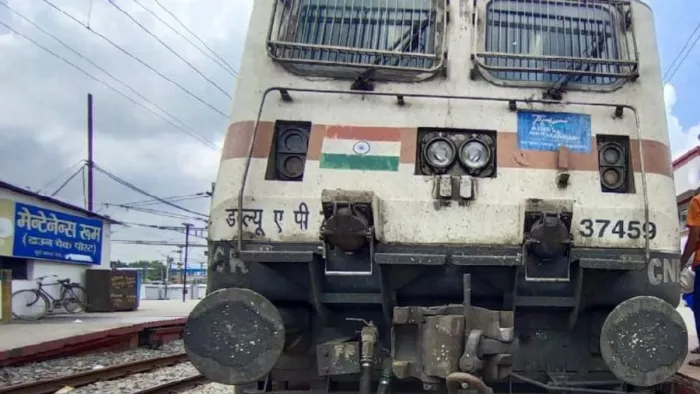 नवरात्रि के दौरान विंध्याचल स्टेशन पर रुकेंगी अतिरिक्त ट्रेनें