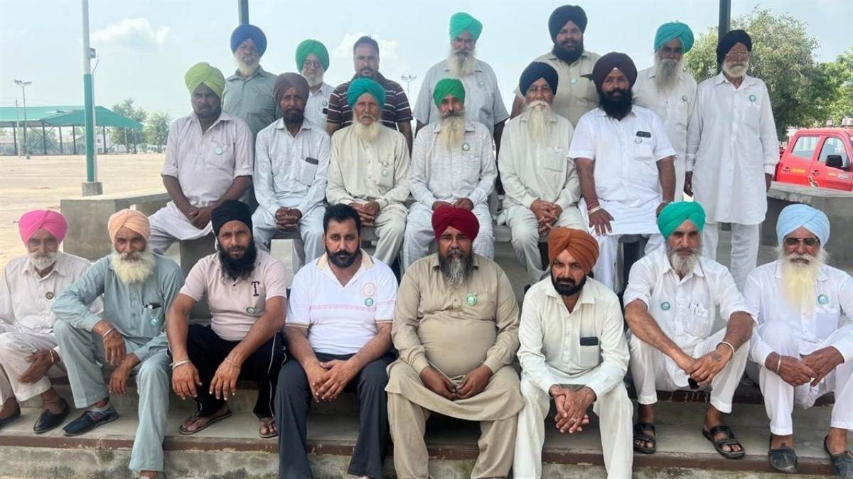 https://www.jagranimages.com/images/newimg/17092025/17_09_2025-bku_meeting_24050225.jpg