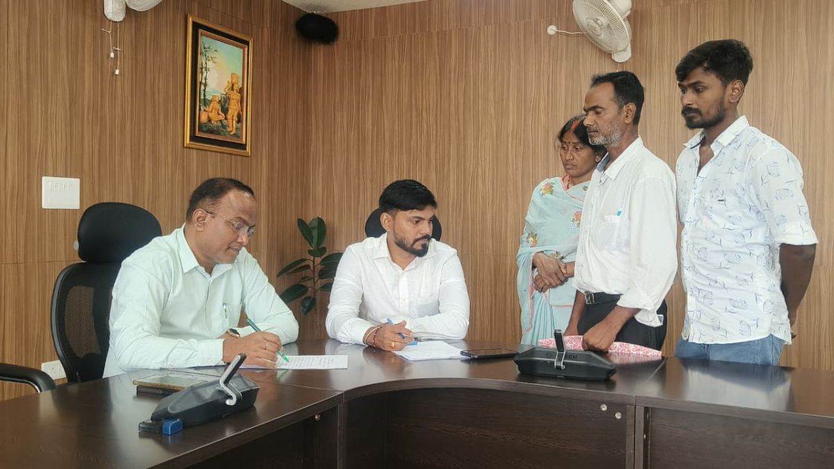 https://www.jagranimages.com/images/newimg/17092025/17_09_2025-gumla_news_24049968.jpg