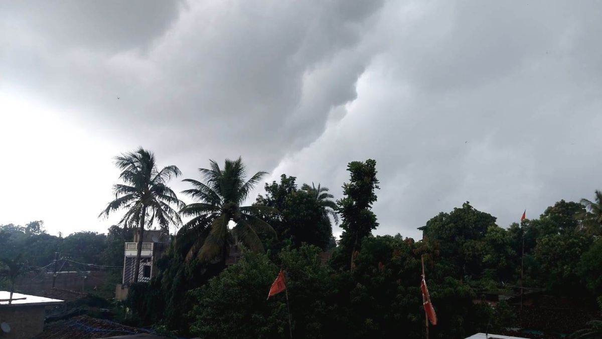https://www.jagranimages.com/images/newimg/17092025/17_09_2025-khagaria_weather_24049993.jpg