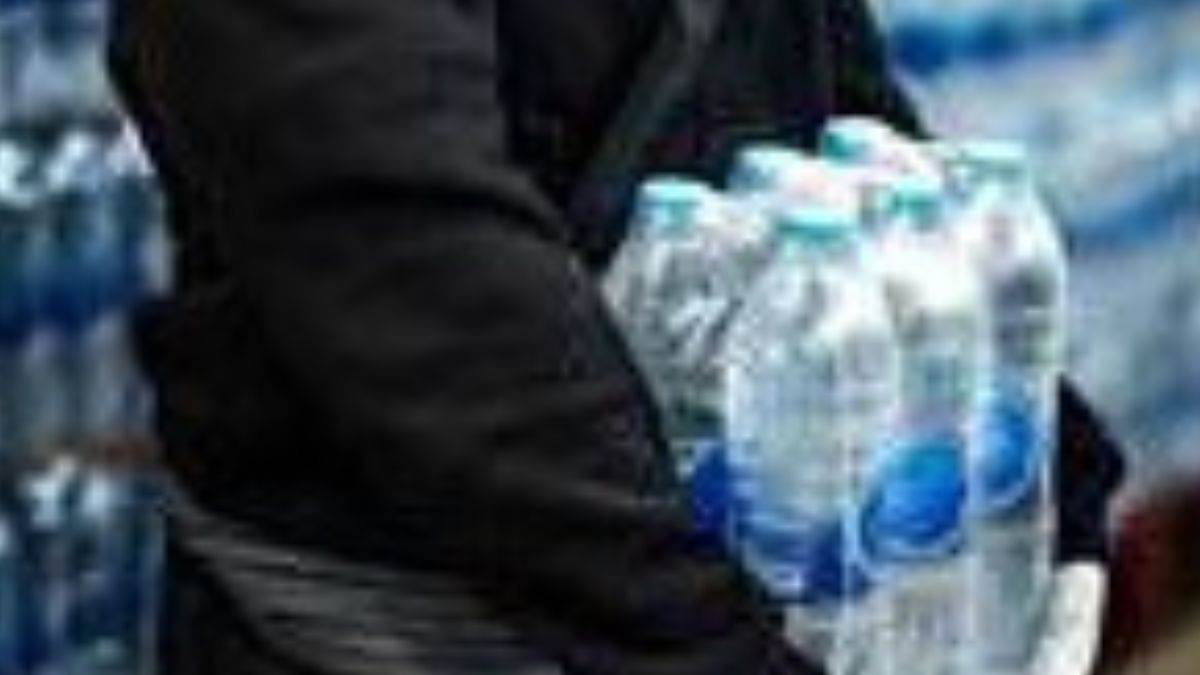 https://www.jagranimages.com/images/newimg/17092025/17_09_2025-mineral_water_24050081.jpg