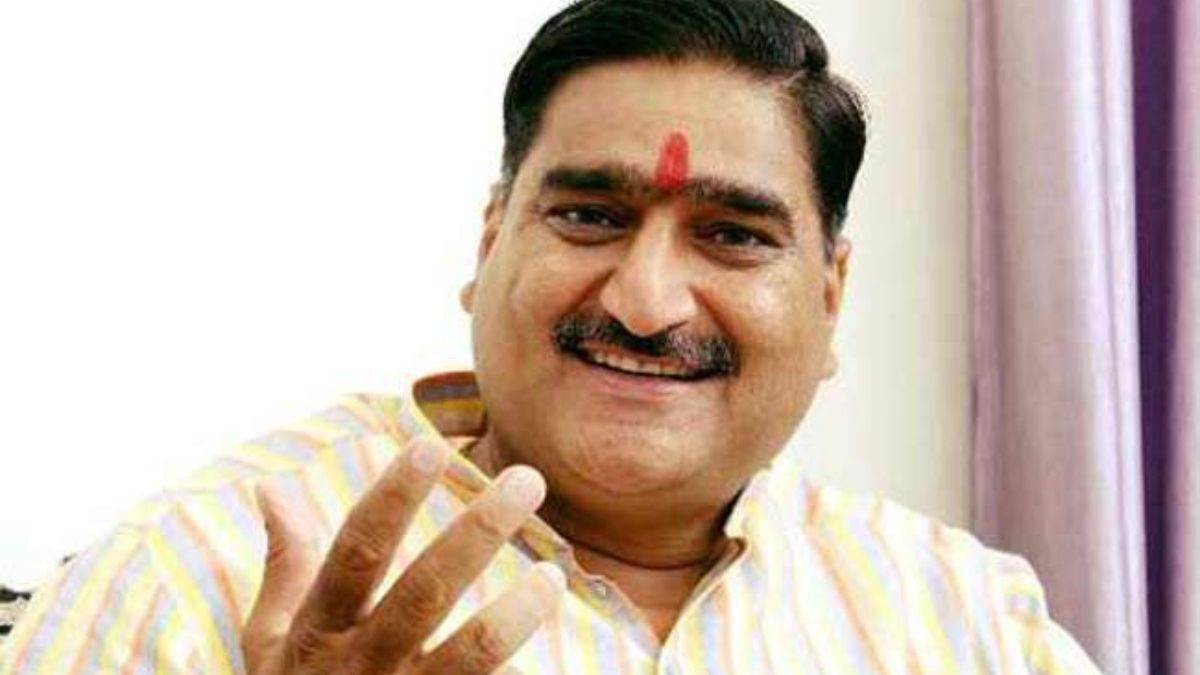 https://www.jagranimages.com/images/newimg/17092025/17_09_2025-mp_satish_gautam_24050136.jpg