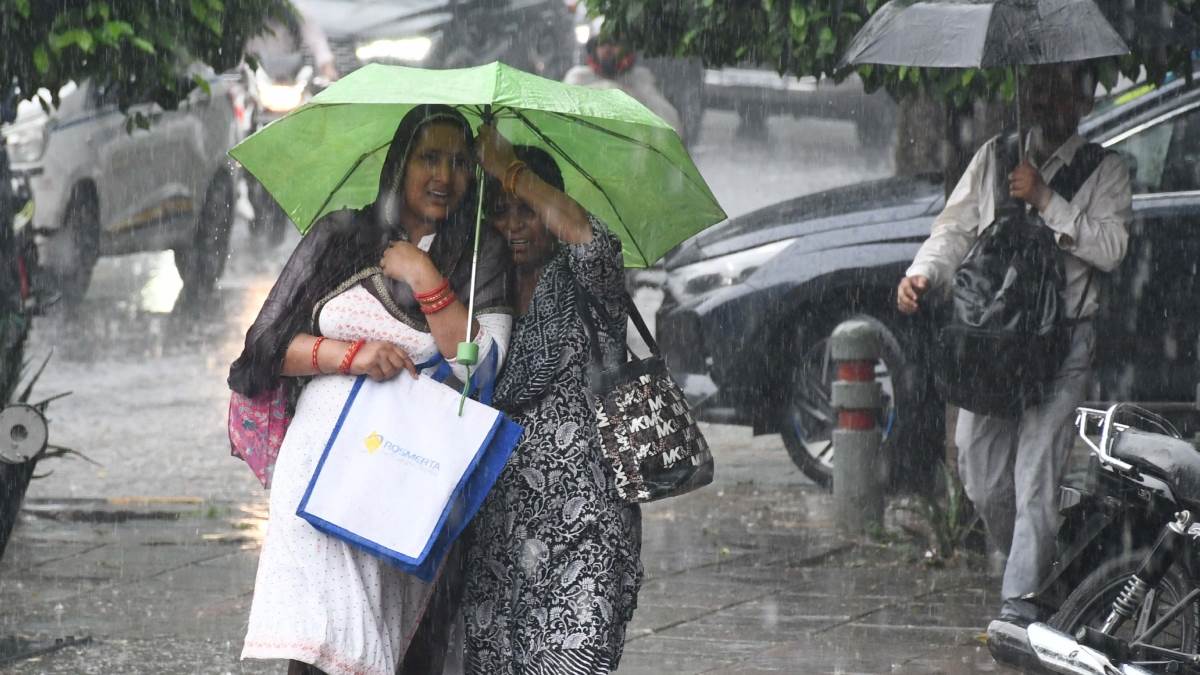 https://www.jagranimages.com/images/newimg/17092025/17_09_2025-rains_1_24050810.jpg