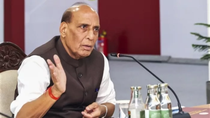 ऑपरेशन सिंदूर राजनाथ सिंह ने ट्रंप के मध्यस्थता के दावों को किया खारिज। फोटो- PTI