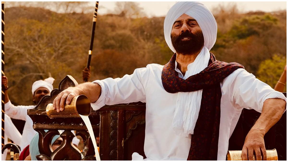 https://www.jagranimages.com/images/newimg/17092025/17_09_2025-sunny_deol_ott_debut__24049870.jpg