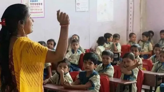 हिमाचल में बिना टेट पढ़ा रहे शिक्षकों पर सख्ती की तैयारी है। प्रतीकात्मक फोटो