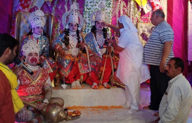 भगवान राम के राजतिलक के साथ संपन्न हुआ रामलीला महोत्सव